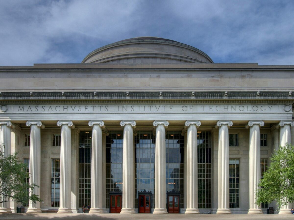 Why MIT is the Best Technical University in The World: 6 Amazing Facts -  Univariety Blog
