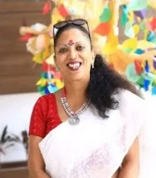 Shalini Nambiar - Teach Online Trainer